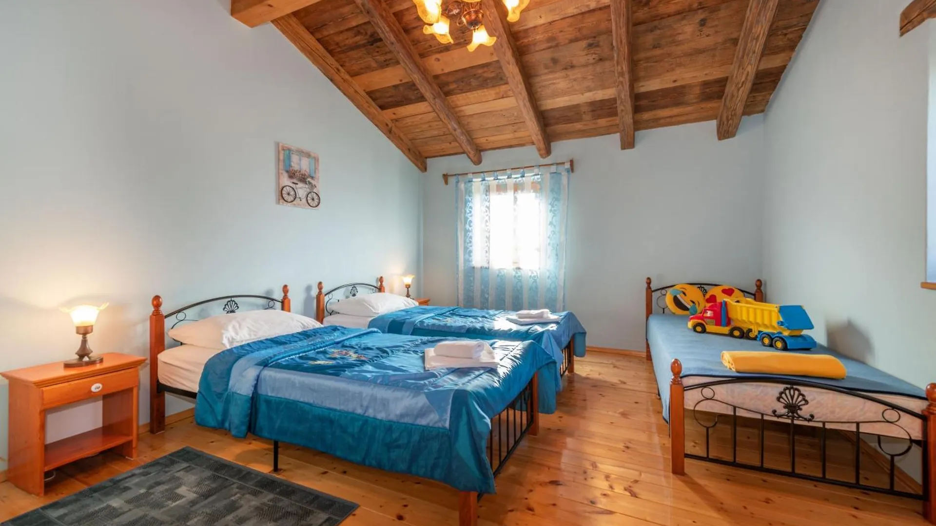 Villa Valverana, With A Bike To The Beach. Bikes Provided! Sisan 0*,