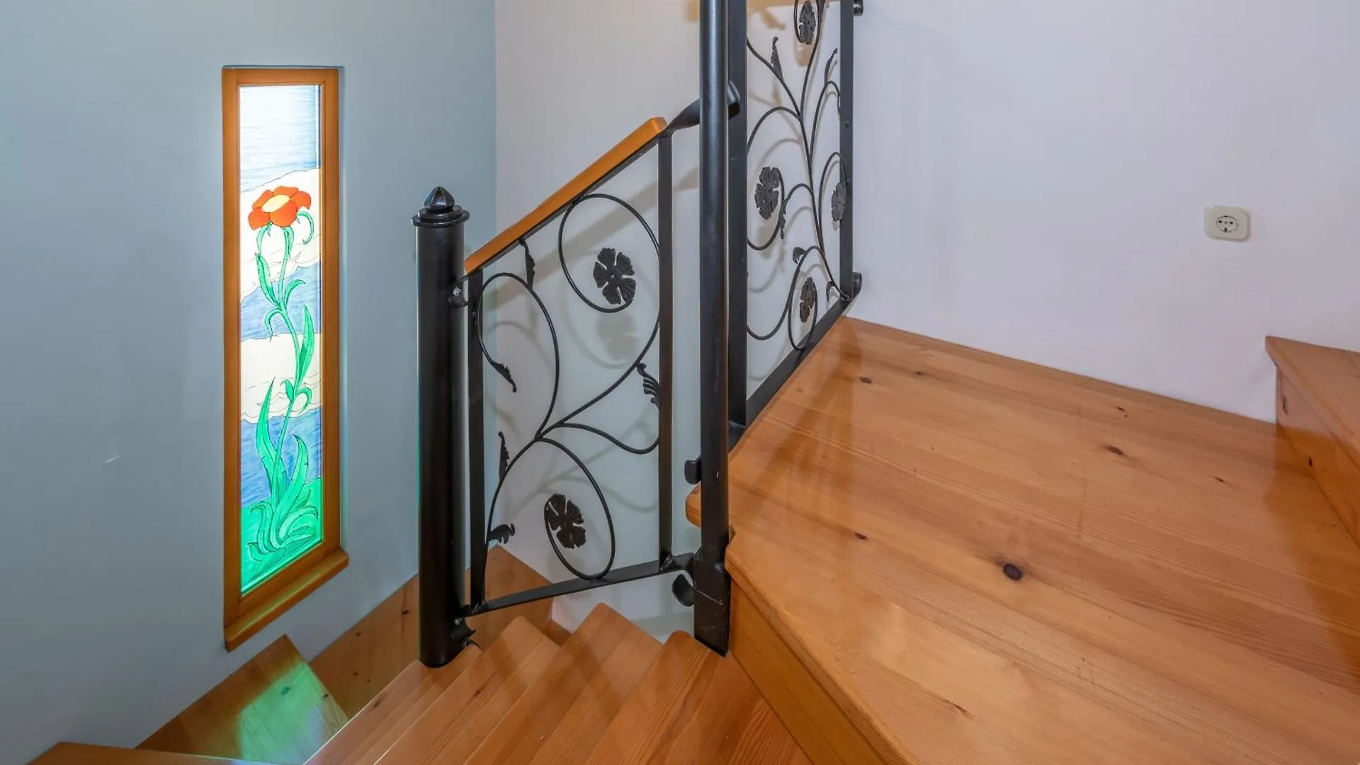 Villa Valverana, With A Bike To The Beach. Bikes Provided! Sisan Croatia